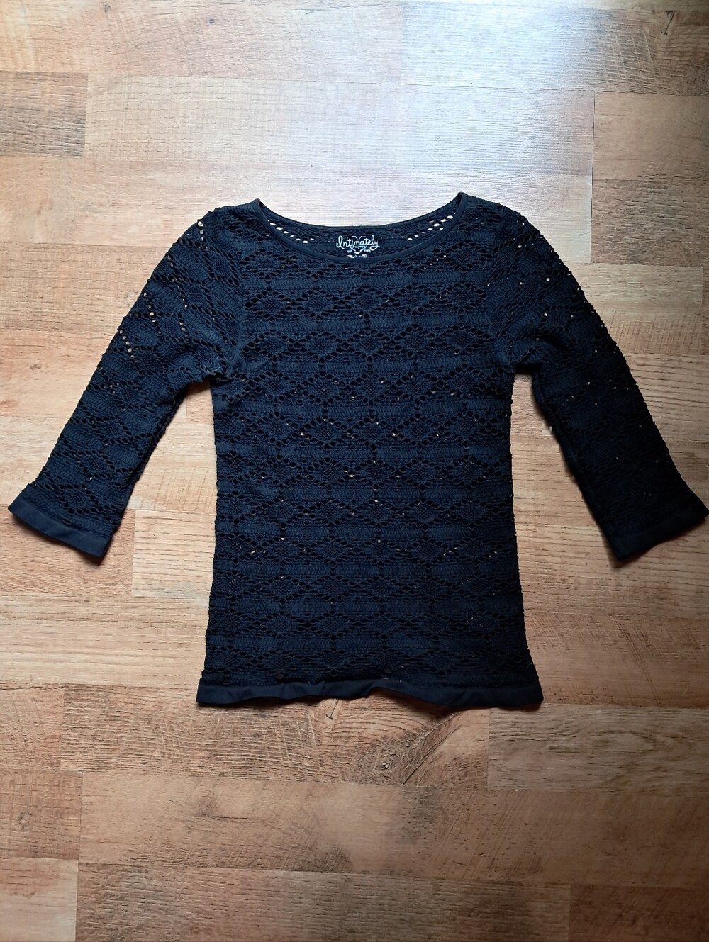 Intamately Free People Seamless Stretch Eyelet Scoopneck Top M/L